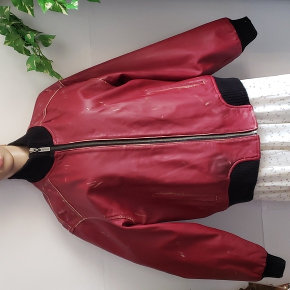 Vintage Wilson Leather Bomber Jacket. - Picture 3 of 15